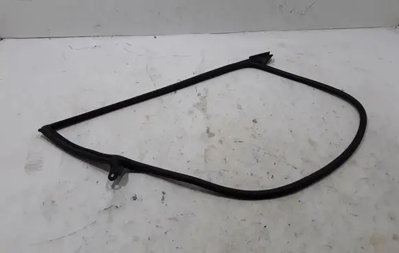 Audi A7 S7 4K8 Front door rubber seal 4K8831708D