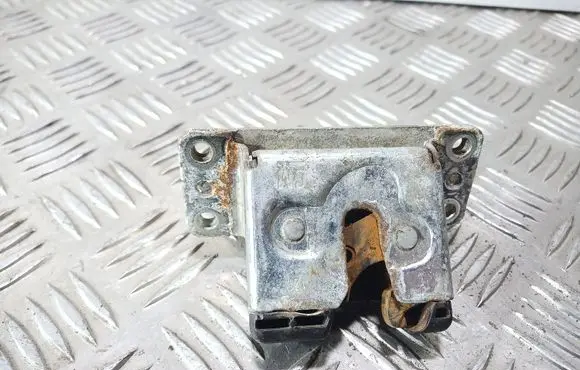 Opel Vectra B Tailgate/trunk/boot lock/catch/latch