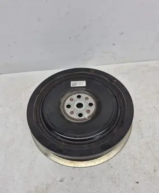 Volvo XC90 Crankshaft pulley 31401195