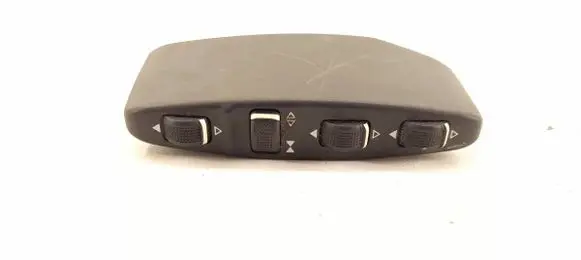 Mercedes-Benz C W204 Seat control switch 0008007978 0008005178