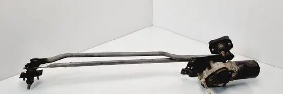 Opel Frontera B Front wiper linkage and motor