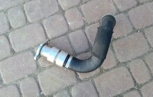 Opel Insignia B Intercooler hose/pipe 39176674
