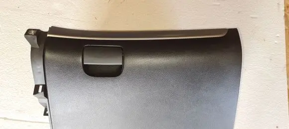 Subaru Legacy Glove box set 66208AG070