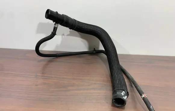 Mitsubishi Outlander IV Engine coolant pipe/hose