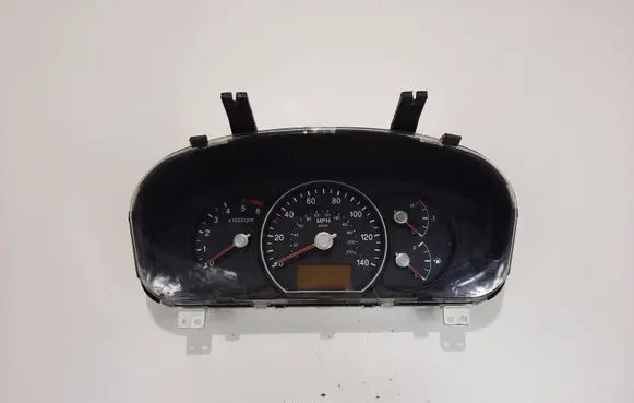KIA Carens II Speedometer (instrument cluster) 940011D931