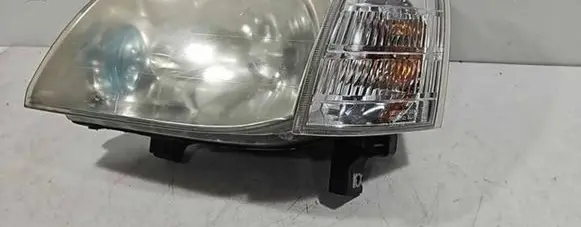 Nissan X-Trail T30 Headlight/headlamp