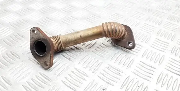 Audi A2 EGR valve line/pipe/hose 045131521