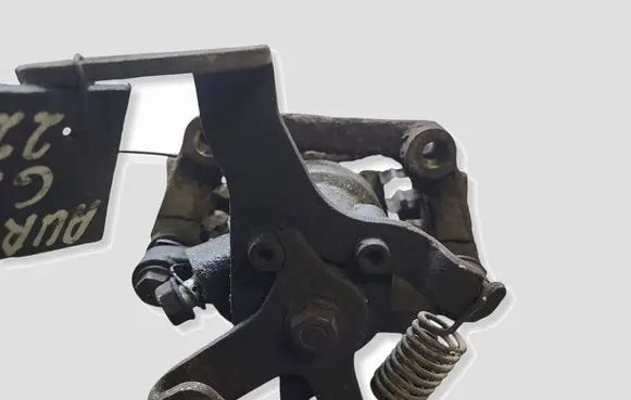 Toyota Auris 150 Rear brake caliper