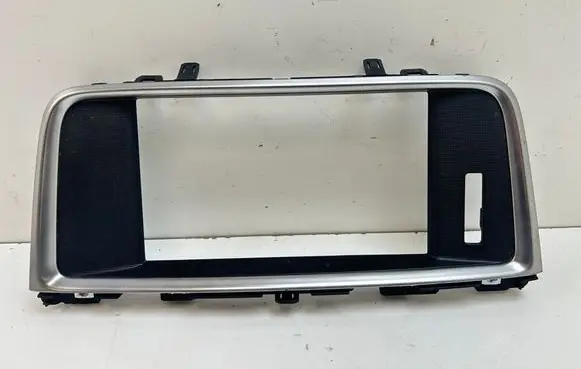 KIA Optima Panel trim D484740200