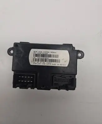 Chrysler Town & Country V Door control unit/module P68079910AB TRD2648E0060 020300