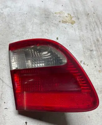 Mercedes-Benz E W211 Tailgate rear/tail lights A2118201364