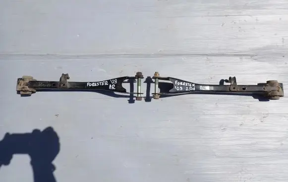 Subaru Forester SH Rear suspension control arm 