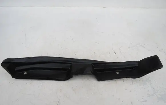 Volvo S90, V90 Fender foam support/seal 31883207