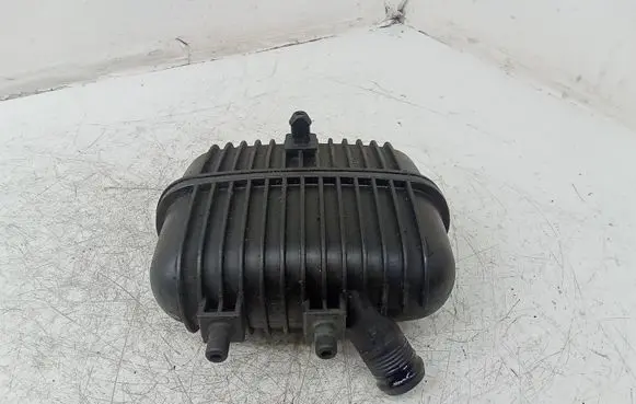 Audi Q5 SQ5 Vacuum air tank 8K0129955A