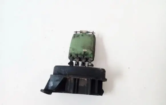 Volkswagen II LT Heater blower motor/fan resistor