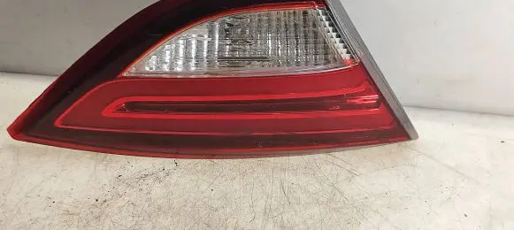 Chrysler 200 Tailgate rear/tail lights 49033G BDM92403000 A1514500482