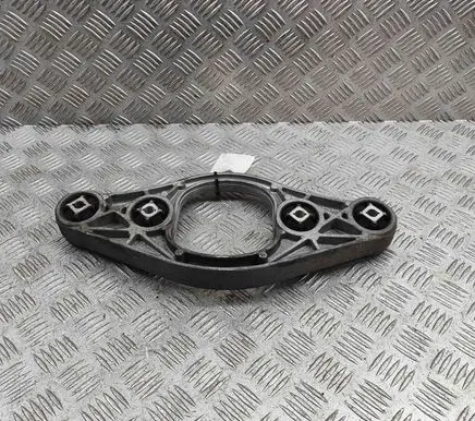 BMW M3 G80 Rear differential/diff mount bracket 8090205