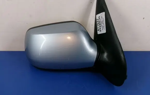 Mazda 2 Front door electric wing mirror
