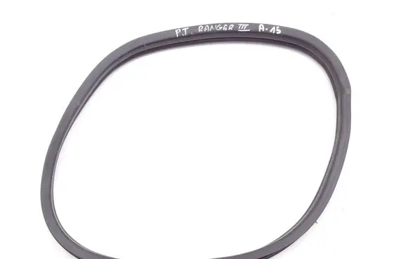 Ford Ranger Rubber seal rear door window/glass FORD_RANGER_III_MAZDA_BT-50_06-11_USZCZELKA_SZYBY_PRAWY_TYŁ_KING_CAB_1.5_KABINA