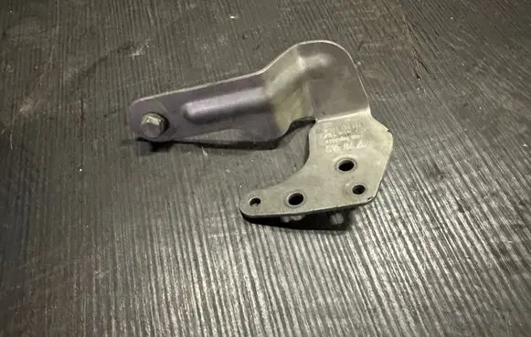 Muffler mount bracket/holder