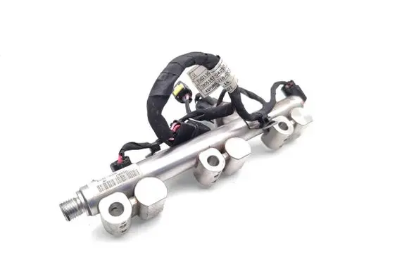 Fuel main line pipe