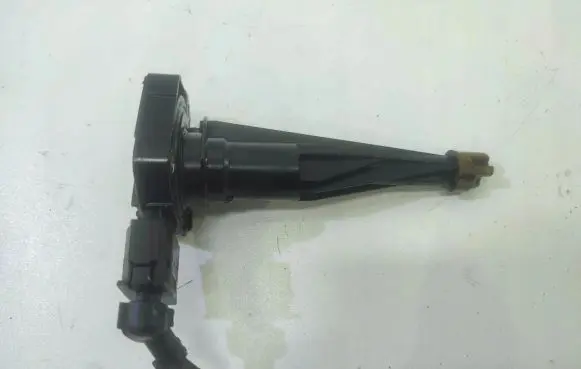 BMW 3 F30 F35 F31 Oil level sensor 8608781
