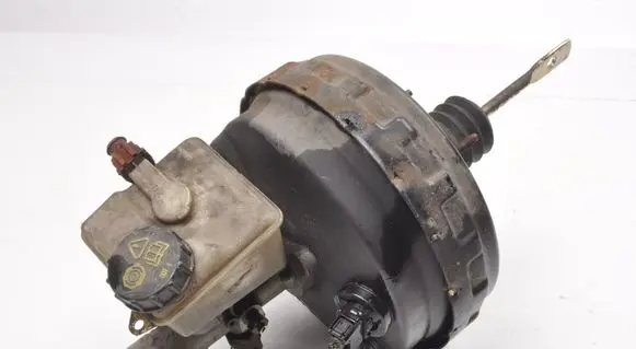 Volvo V70 Master brake cylinder P30714320