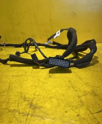 Chevrolet Captiva Front door wiring loom/harness boot 
