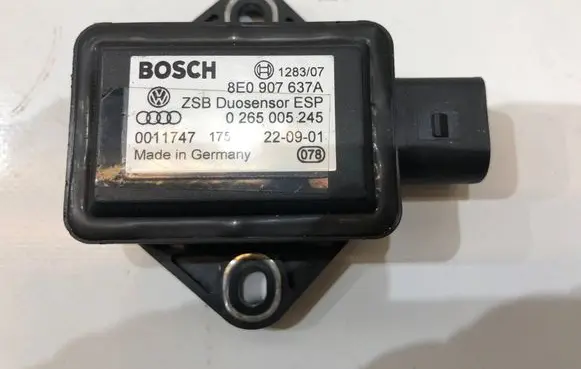 Skoda Superb B5 (3U) ESP acceleration yaw rate sensor 8E0907637A