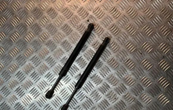Audi A6 S6 C6 4F Tailgate/trunk strut/damper 4F5827552