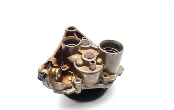 Volvo XC70 Oil pump 6G9N6655AF