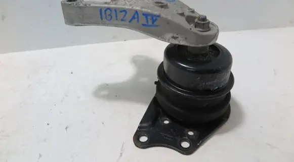 Seat Ibiza IV (6J,6P) Engine mount bracket 6Q0199185S