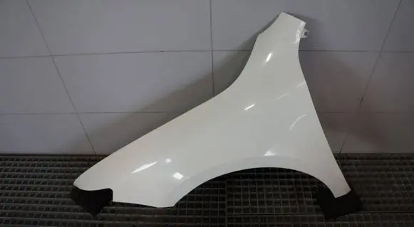 Skoda Superb B6 (3T) Fender