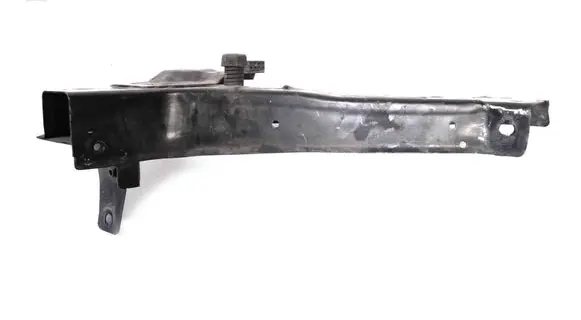 Jeep Grand Cherokee (WK) Headlight/headlamp mounting bracket 