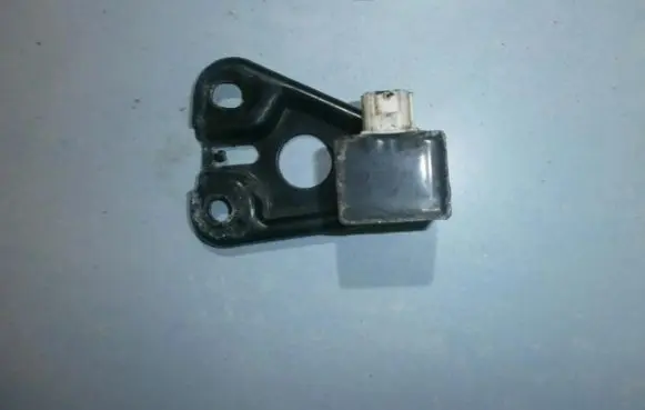 Toyota Yaris Airbag deployment crash/impact sensor 8917352040