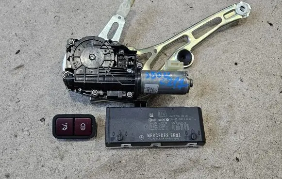 Mercedes-Benz S C217 Tailgate hydraulic set A2178200042 A2229006008