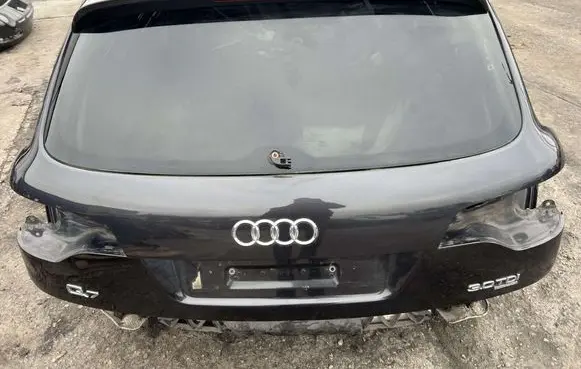 Audi Q7 4L Tailgate/trunk/boot lid MMAUTKO23346