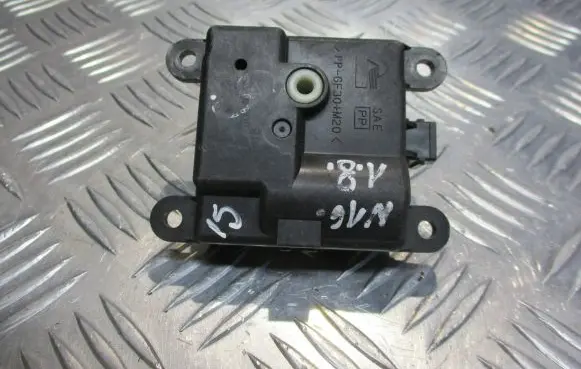 Nissan Almera N16 Central body control module 2K00130840