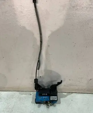 Front door lock