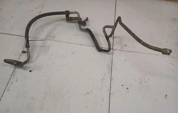 Toyota Avensis Verso Air conditioning (A/C) pipe/hose