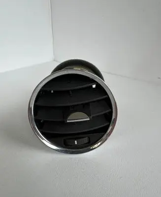 Opel Antara Dash center air vent grill 96661704
