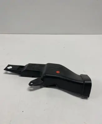 Jaguar XJ X350 Cabin air duct channel 2W9318C299AB J17LA