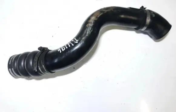 Ford Focus Intercooler hose/pipe xs4q6n650ae