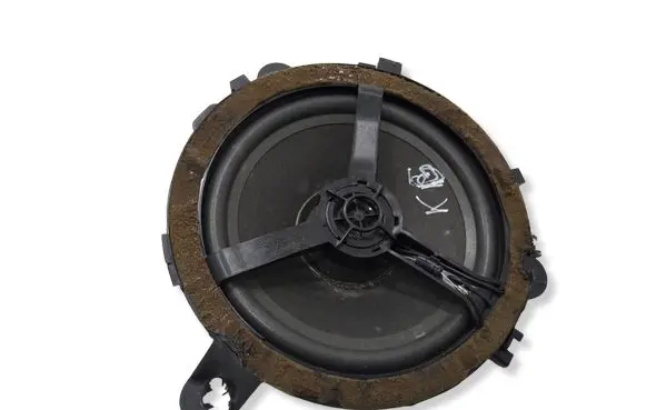 Volvo XC90 Rear door speaker 30797138