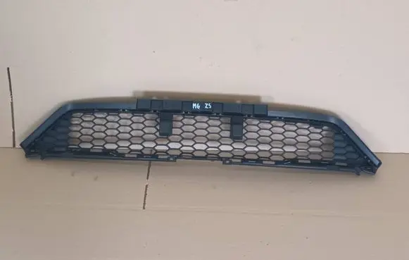 MG ZS Front bumper lower grill P10628332 10628332