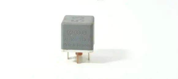 Audi Q7 4L Other relay 141951253B