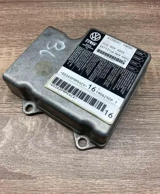 Volkswagen PASSAT B6 Airbag control unit/module 3C0909605K 391131