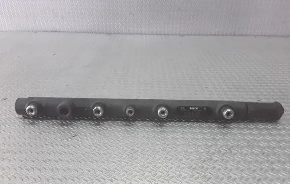 Renault Trafic II (X83) Fuel main line pipe 0445214024