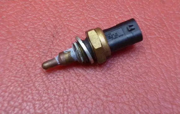 Mini One - Cooper F56 F55 Intake air temperature sensor 7580635
