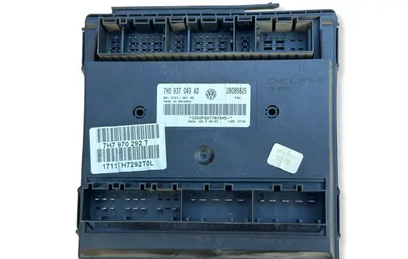 Volkswagen Transporter - Caravelle T5 Comfort/convenience module 7H0937049AD